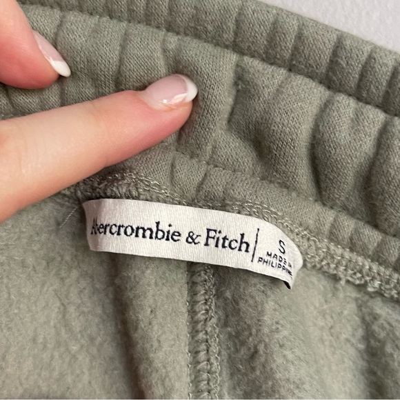 Abercrombie & Fitch Green Jogger Sweatpants - Picture 4 of 4